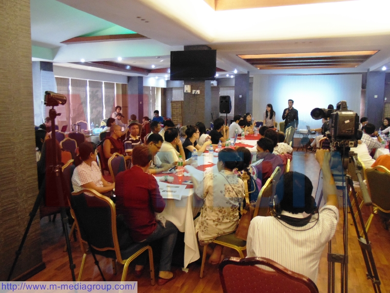 ASEAN CIVIL SOCIETY CONFERENCE, ASEAN People Forum (2014) က်င္းပေရး သတင္းစာ႐ွင္းလင္းပြဲျပဳလုပ္