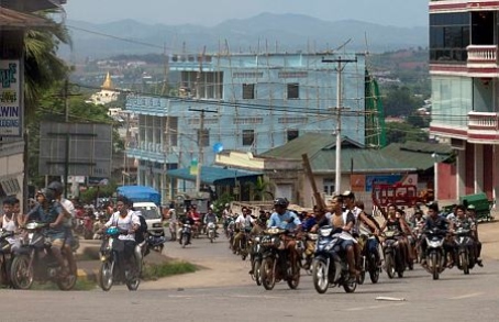 အရိွန္ျမင့္တက္လာတဲ့ ျမန္မာ့ လူ႔အခြင့္အေရး ခ်ဳိးေဖာက္မႈမ်ား