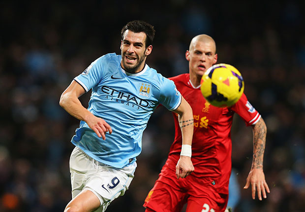 620-mci-liv-1314-negredo-action