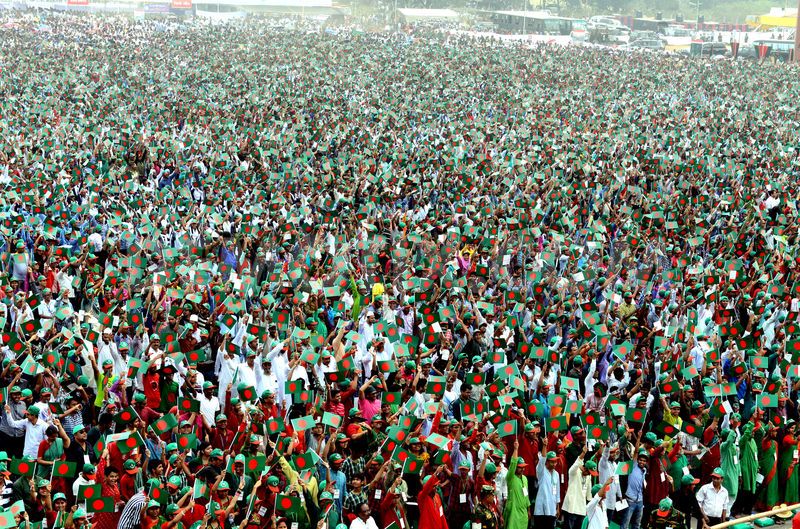 1395827511-bangladesh-national-anthem-record-for-the-guinness-world-record-book_4300281