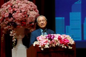 FILE PHOTO: Malaysian Prime Minister Mahathir Mohamad gives a speech at Chulalongkorn University, in Bangkok, Thailand October 25, 2018. REUTERS/Soe Zeya Tun