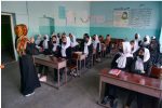 မိန်းကလေးများအတွက် ကျောင်းဖွင့်ပြီး နာရီပိုင်းအကြာတွင် တာလီဘန်က ပြန်ပိတ်