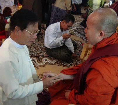 Video: Anti-Muslim Monk Wirathu’s Talk on Arakan Conflict October 2012 (English Sub-title)